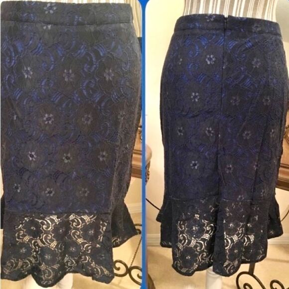 Final Price | Navy and Black Lace Overlay Pencil Ruffle Skirt - Picture 3 of 4